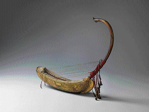 sounding right Traditional Myanmarese instruments 'patala' (left) and 'saung'.