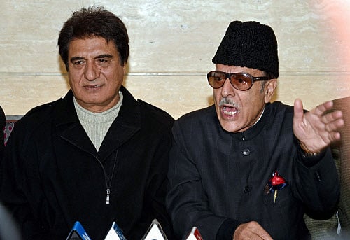 Congress leader Raj Babbar today echoed Narendra Modi by saying that funds from the Centre meant for the people of Jammu and Kashmir did not reach them, but was cut short by state party chief Saif-ud-din Soz who said the Prime Minister was resorting to 'propaganda' . PTI file photo