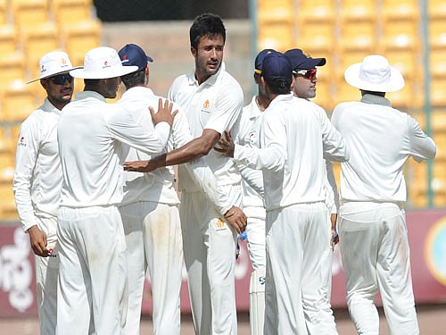 With three wins in a row, title holders Karnataka would be looking to ride the success wave when they take on Jammu and Kashmir in a Group A league match of the Ranji Trophy cricket tournament starting here Monday. DH file photo
