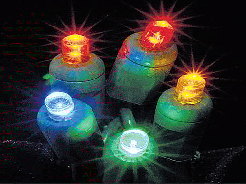 This Holi, employees of the New Delhi Municipal Council will get LED lights instead of sweets as the civic agency is planning to cut down on energy consumption in its area - in line with the Prime Minister Narendra Modi's call to save energy.