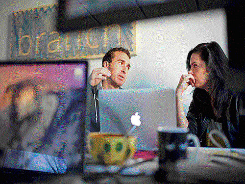 Unlike Web pages, mobile apps live in worlds by themselves, cut off from one another and the Internet