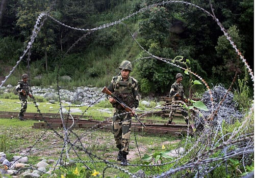 Pakistani Rangers and BSF troops briefly exchanged fire along the International Border in Samba sector of Jammu and Kashmir. Reuters File Photo.