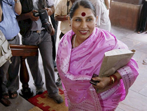There is a marked difference between BJP candidate Krishna Tirath's planned and unplanned campaigns. Unlike other times when the voices of voters get drowned by the din of drumbeats, she gets to hear them loud and clear during an unplanned visit to the colonies.PTI File Photo