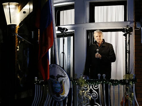 WikiLeaks has lashed out at internet giant Google for handing over its staffers' emails and digital data to the US authorities without swiftly informing the whistleblowing site, terming it an attack on journalism and journalists especially those working on security issues.