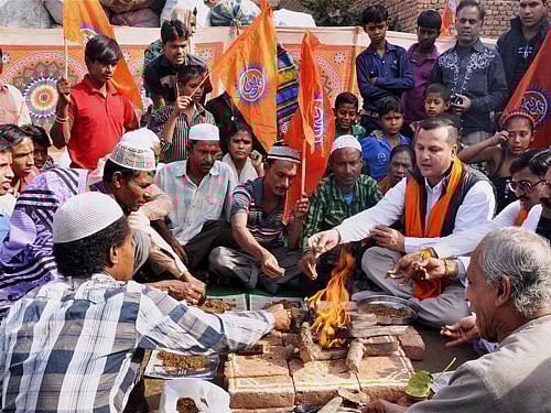 Amid raging controversy over ghar wapsi, nine persons, including three couples, were reconverted to Hindu religion after being Christians for over a decade at a brief ceremony here today. PTI file photo