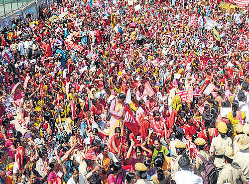 Thousands of people were put to hardship as their vehicles got jammed in traffic in central parts of the City for over five hours on Thursday following a huge rally taken out by anganwadi workers to draw the government's attention to their long-pending demands. DH photo
