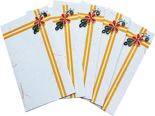 Ready with 'paper-azzi'