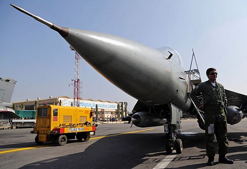 With intermittent showers in the plains and snowfall in the higher reaches continuing in Kashmir, the MeT department has predicted more wet weather for the state until February 24. AP File Photo