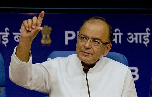 A united Opposition tore into the ordinance to amend land acquisition rules and accused the government of trying to bypass Parliament on Tuesday.PTI photo