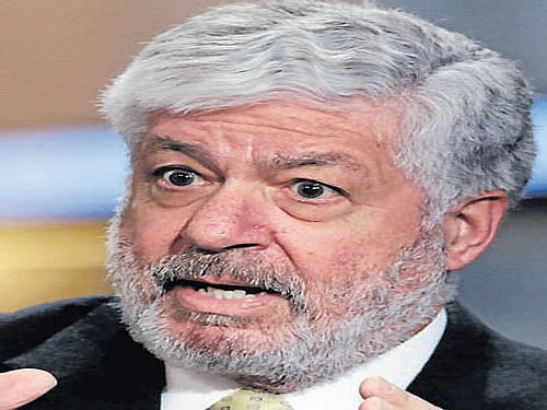 Robert Benmosche, rescuer of AIG, dies at 70