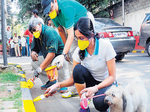 Rotary Club, B.PAC clean streets