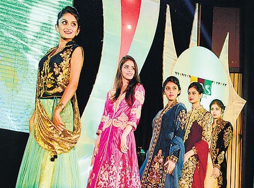 SPLENDID Students taking part in the fashion show