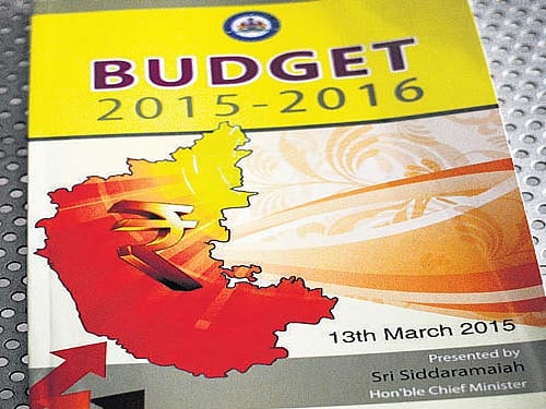 The State government's ambitious project to allow tapping of neera, sweet sap from coconut trees, as announced in the budget has brought cheers to coconut growers.