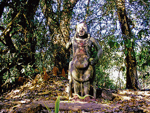 The statue of Yaksha at Haigunda. photo by B L Soujanya