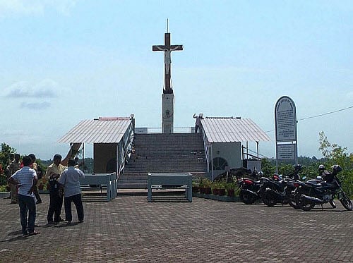 A cathedral premises and a Catholic school where people had gathered for a religious convention were vandalised allegedly by Hindu activists at Jabalpur in Madhya Pradesh, the second incident to come to light after yesterday's attack on a church in neighbouring Maharashtra, drawing outrage from the Christian community. File photo- DH