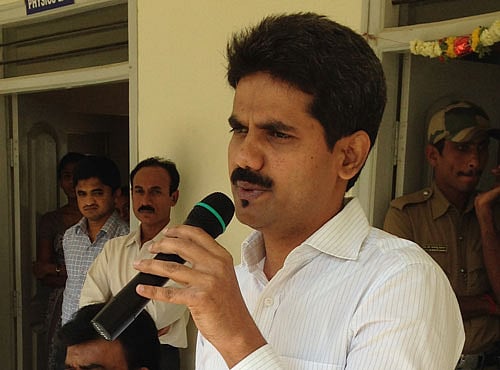 D K Ravi. File photo