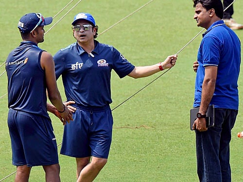 Mumbai Indians icon Sachin Tendulkar and Javagal Srinath during a practice session at Eden Garden in Kolkata on Tuesday. PTI Photo