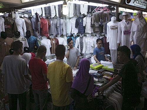 Retail market. Reuters file photo