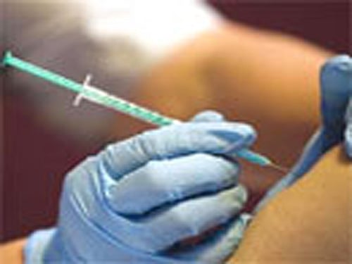 The bizarre incident occurred at the district hospital at Gorakhpur on Monday. According to reports, Niyaz Ahmed, a police inspector, had been having pain in his legs for several days. Ahmed approached the chief medical officer (CMO), who asked him to consult an orthopedic doctor. Reuters file photo