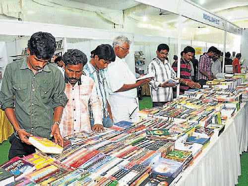 Puri's Jagannath temple reopened for the public after 4 months on Monday