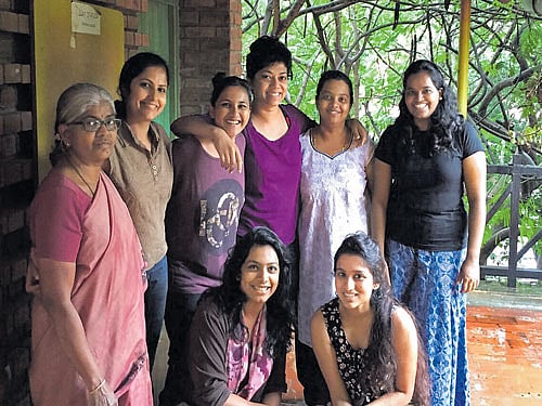 creative BUNCH (Standing, from left) Gandhimathi, Shruthi, Khushboo, Archana, Laxmi and Sree. (Sitting) Karishma and  Vijul.