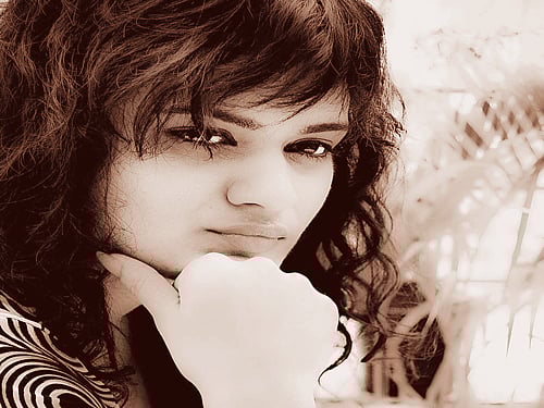 a Gifted voice Aditi Singh Sharma has captivated listeners