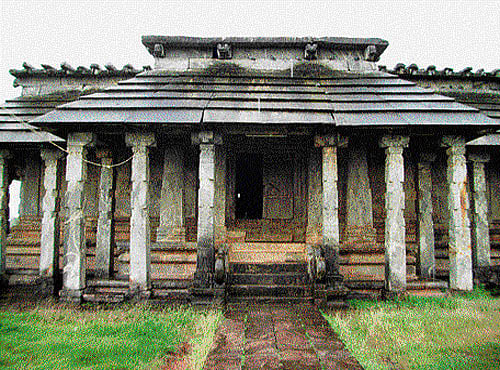 Awe-inspiring Chaturmukha basadi is a symmetrical Jinalaya built on a rocky hill, (top right); the statue of Brahmadeva on top of a stone pillar at the Gomateshwara statue complex in Karkala. photos by author