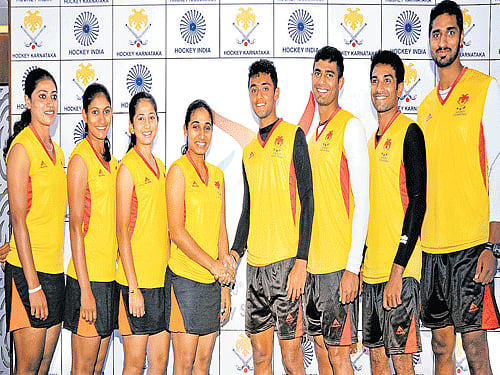 soaring high (From left) Teena Ramesh, Rashmy Poovaiah, Sandhya HP, Muthamma Ganapathy, Somaiah KP, Thimmanna PL, Aiyappa and Nithin Thimmaiah. DH PHOTO BY SRIKANTA SHARMA R