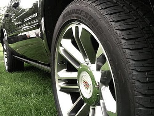 Bridgestone said it will launch 17 tyre sizes under the EP150 range for small- and mid-sized passenger vehicles, while 9 tyre sizes will be launched for the SUV/MUV segment. Image Courtesy Twitter.