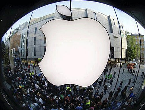 The award amount a federal jury in Madison asked to Apple to pay Friday was about $165 million less than what Wisconsin University Alumni Research Foundation (WARF) had sought, according to Wisconsin State Journal. The case centres on technology that became a component of processors that run widely popular Apple devices such as the iPhone and iPad. Reuters file photo