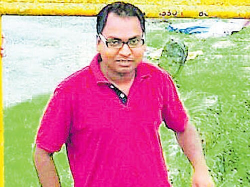 Profile picture of young IB officer Vikash Singh from his social media account.