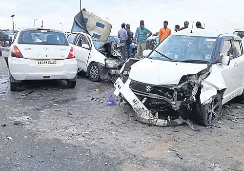 Airport-bound passenger killed in serial accident