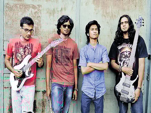 in sync The members of 'Rainburn'.