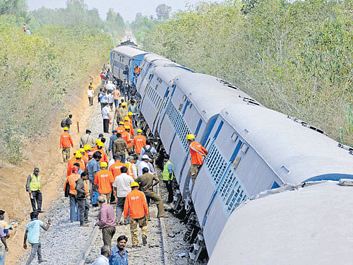 The Anekal train accident in February 2015 left ten passengers dead and 150 injured. DH file photo