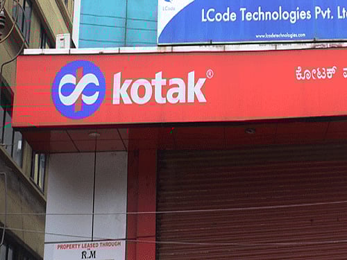 Net interest income for the bank during the quarter grew 50.11 per cent to Rs 2,369.99 crore compared with Rs 1,578.77 crore in the comparable period. dh file photo