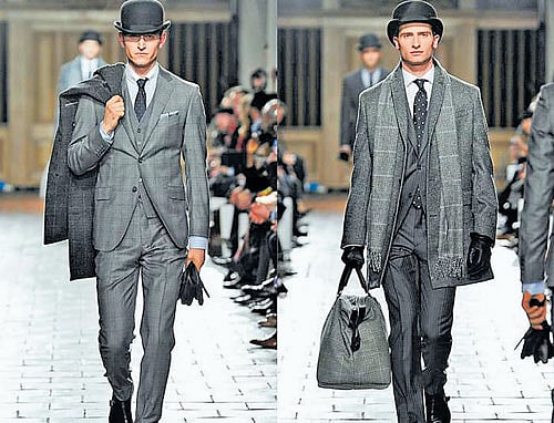 Models dressed in Sherlokian outfits.