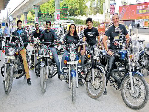 passionate Arvind, Pramod, Rohin, Uttara, Anand and Alessandro. DH PHOTO BY SK DINESH