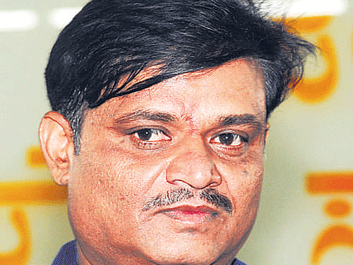 The Lokayukta police had been looking for Vendon and Vishwas since the last one year.