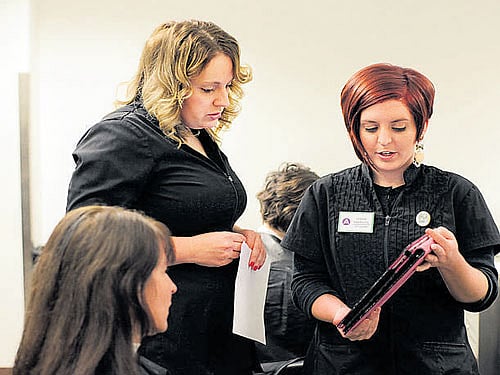 Salon managers are often accountable for scheduling staff members, training new front-desk workers and determining budgets. They have a highly important role as they are responsible for the day-to-day running of the salon. Managers ensure that the salon is running effectively and competently.