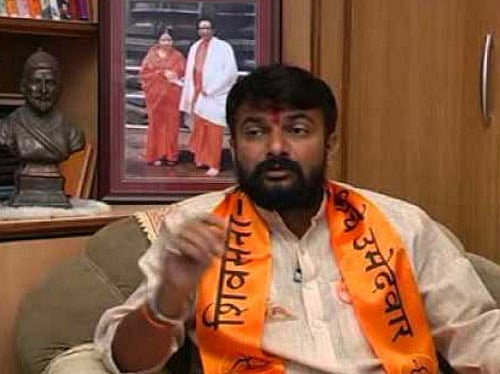 Shiv Sena MLA Hemant Patil, Courtesy: Twitter