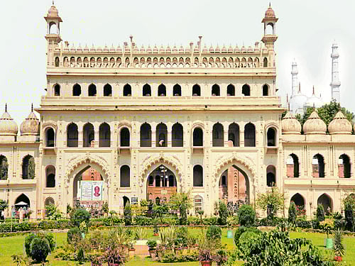 Bara Imambara, built by Asaf-ud-Daula. Photo by author