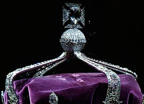 Mehtab requested the Centre to take a position not only in the Supreme Court but also to impress upon the United Kingdom that Kohinoor must be returned to India, drawing an instant support from members of other political parties in the House.