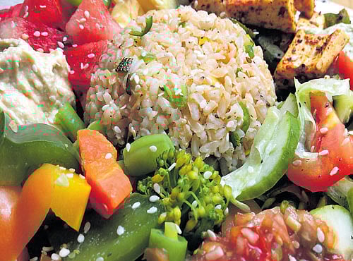 FRESH A healthy platter.