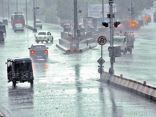 India Meteorological Department said thunderstorms were observed at isolated places over Uttarakhand, Bihar, Sub-Himalayan West Bengal, Sikkim, Assam and Meghalaya and no heat wave was experienced over the country. DH file photo