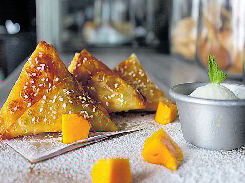 delicious 'Keri No Samosa'