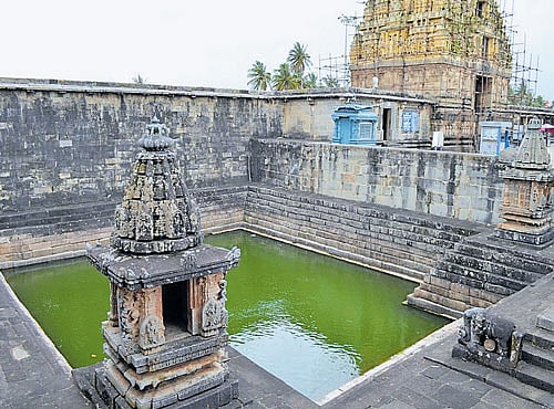 TEMPLE TANKS Muskina Bhavi in Lakkundi; 'pushkarnis' inBelur,Hampi and Banashankari near Badami
