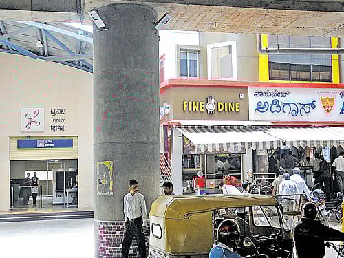 The BMRCL has earmarked 35,000 sq ft commercial space for retail outlets at Baiyappanahalli, Swami Vivekananda Road, Indiranagar, Halasuru and Trinity Metro stations. dh file Photo