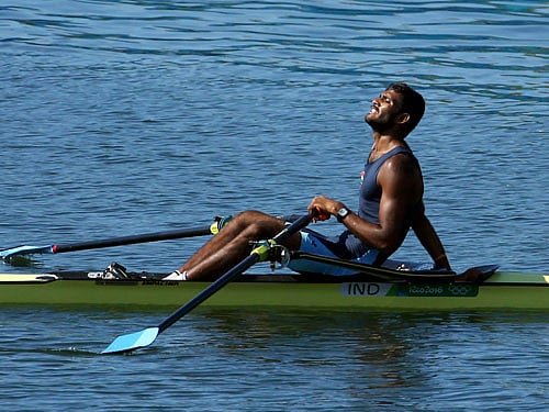 Dattu Baban Bhokanal (IND) of India competes. Reuters Photo.