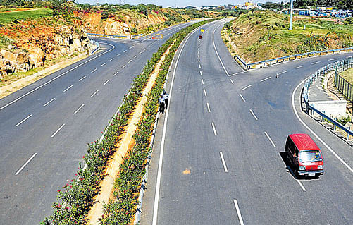 The panel is headed by Law Minister T B Jayachandra. The BMIC project is being implemented by the Nandi Infrastructure Corridor Enterprise (NICE). DHFile photo