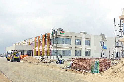 AP interim secretariat at Velagapudi. DH PHOTO